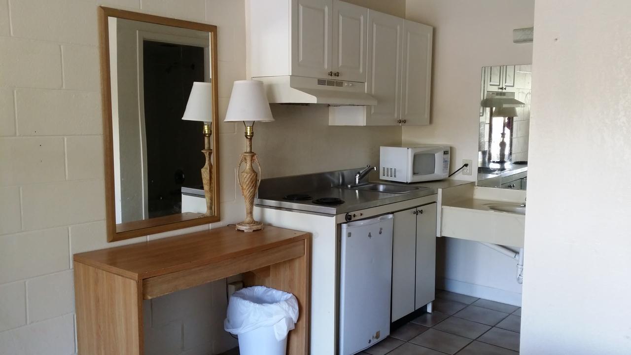 American Quality Lodge Panama City Extérieur photo