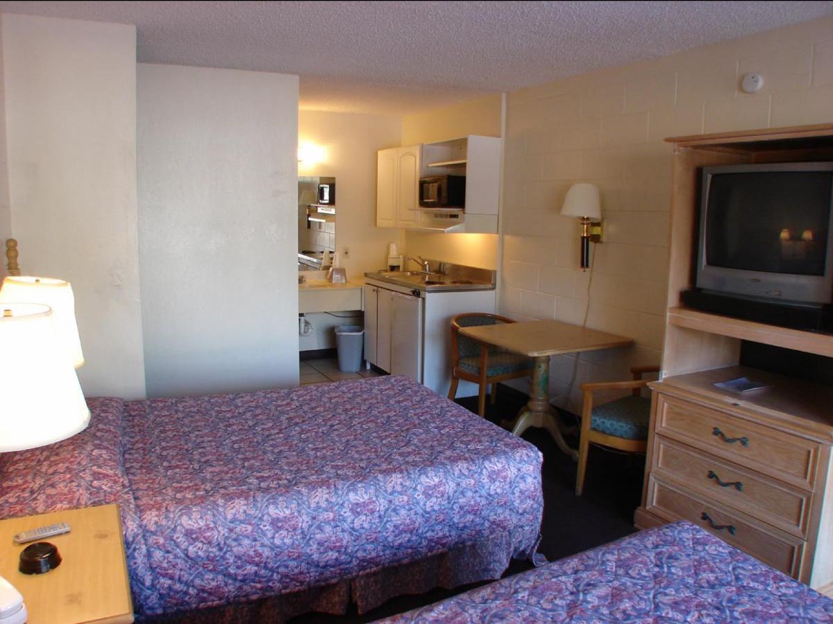 American Quality Lodge Panama City Extérieur photo