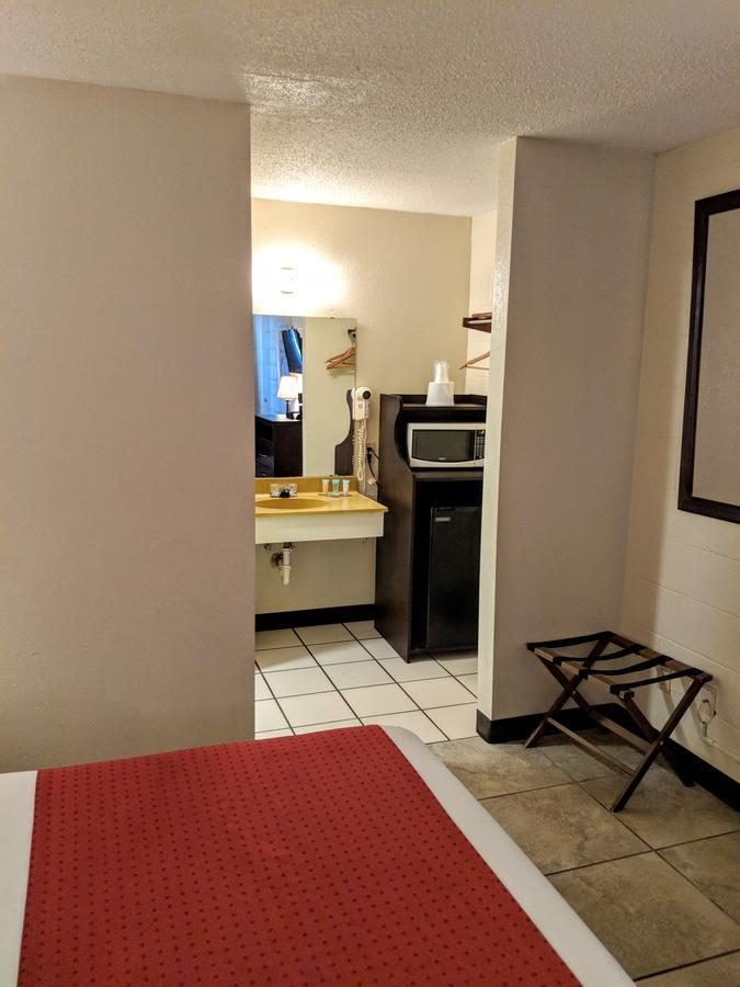 American Quality Lodge Panama City Extérieur photo